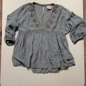 Knox Rose boho chic peasant v-neck top - Small